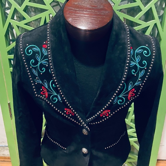 Ripple Creek Vintage Black Suede Leather Embroidered Studded Southwestern Jacket
